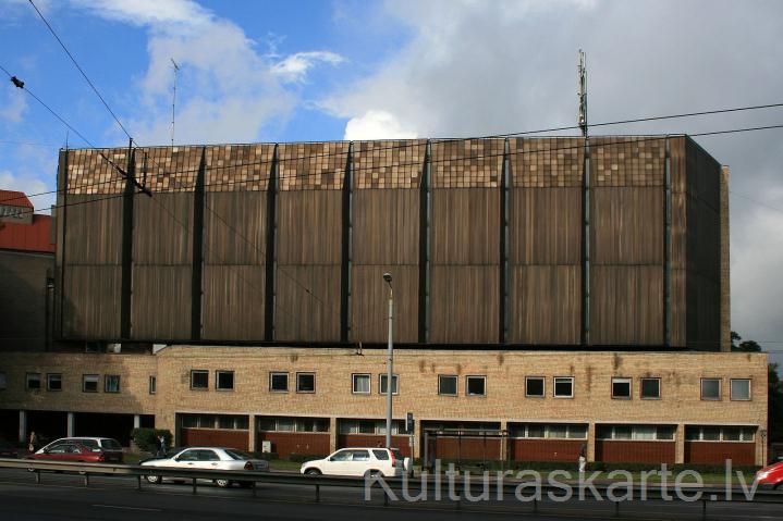 Latvijas Valsts arhīvs, Bezdelīgu iela 1